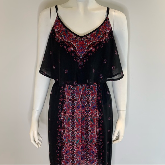 Casual Patterned Maxi Dress - Picture 5 of 8